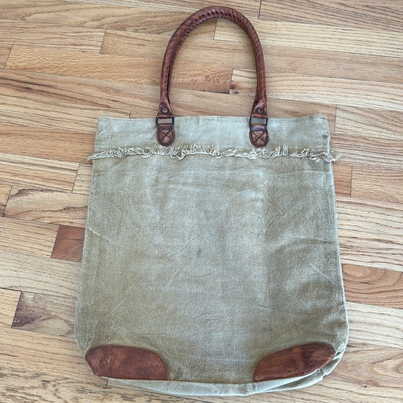 USA Stamped Canvas Tote by Mona B - Picture 11 of 16